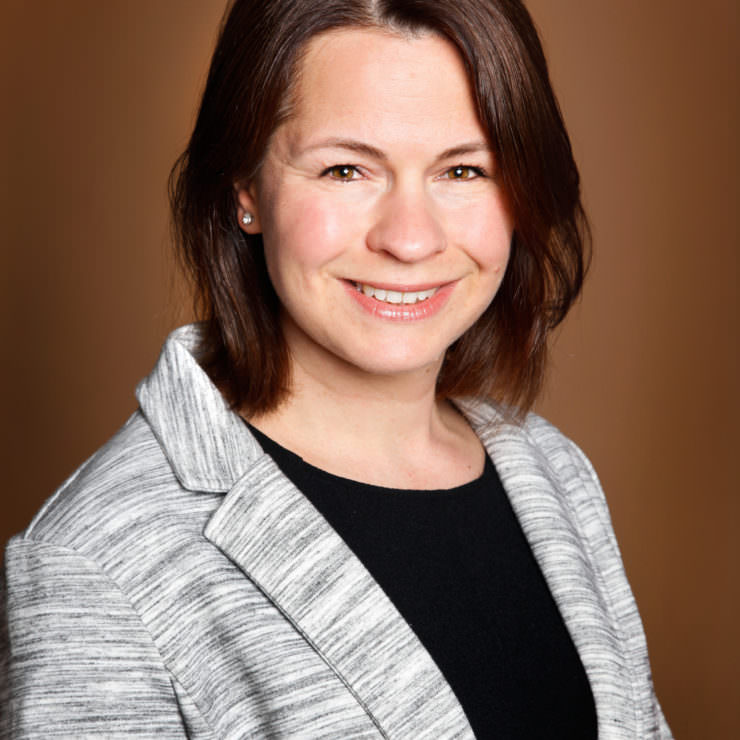 Caroline-Oliver.jpg